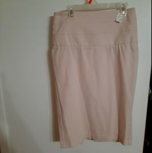 Venus pencil skirt